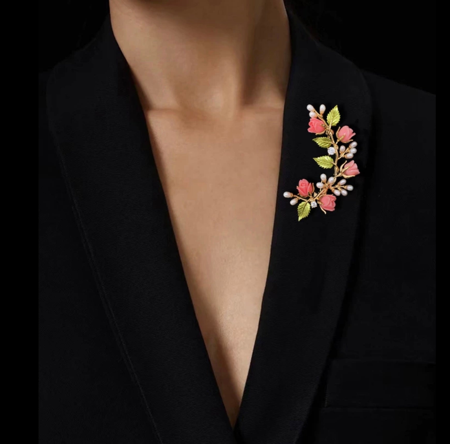 Golden Bloom Pearl Brooch